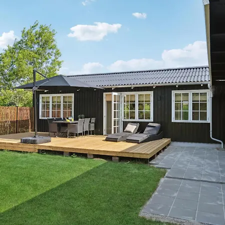Holiday home Awesome In Slagelse With Kitchen